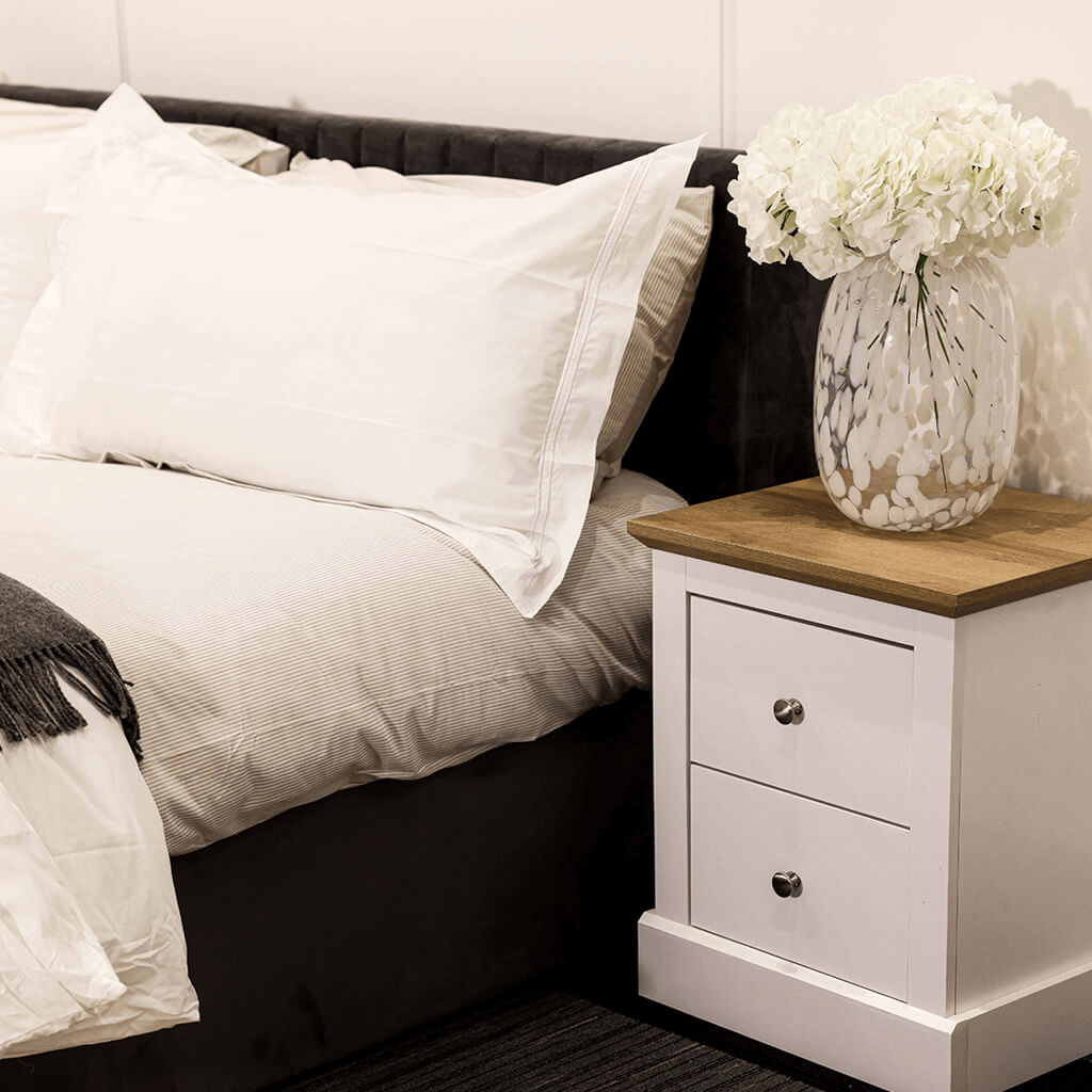 White Cornwall Bedside Cabinet