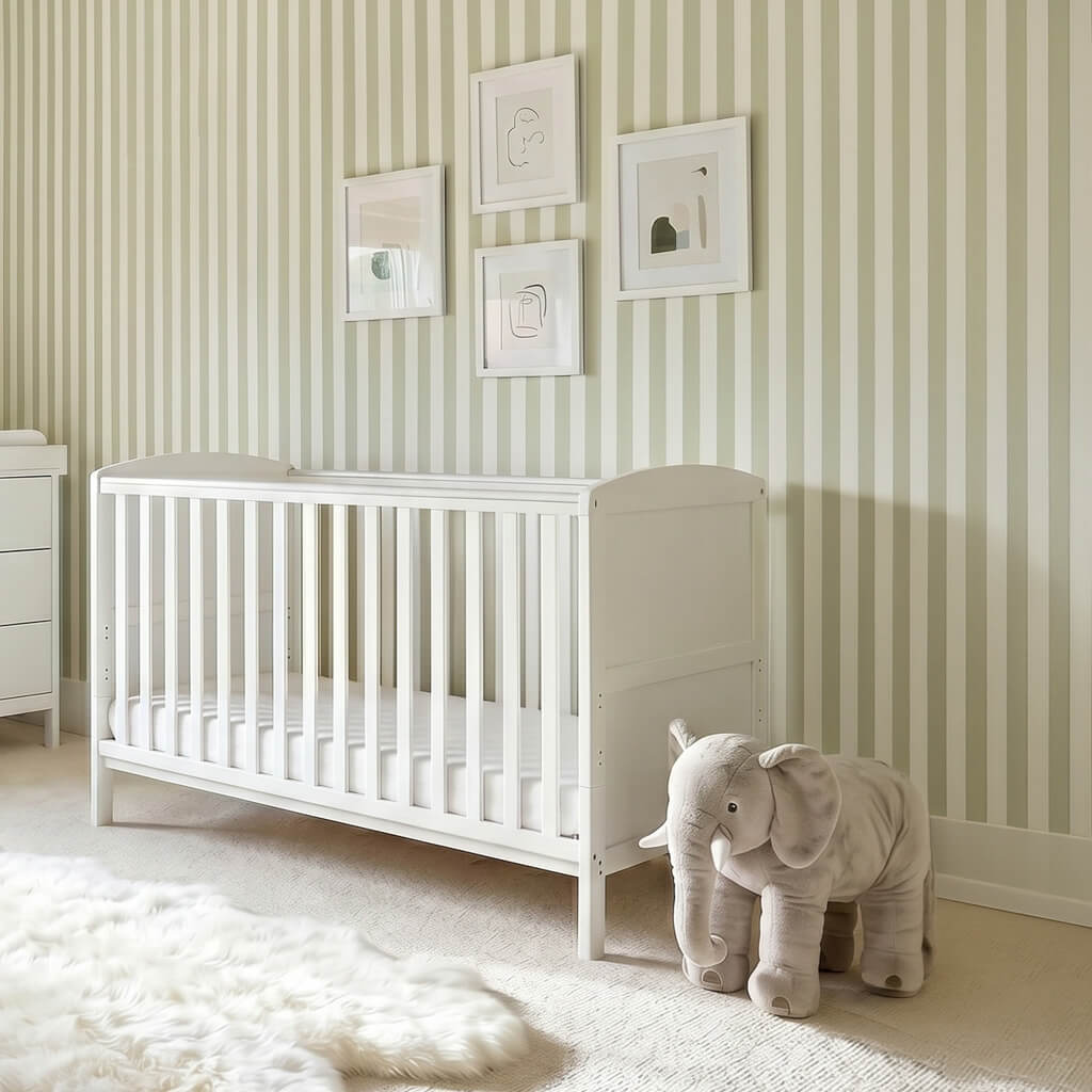 Dreamer 3 Piece Nursery Furniture Set White