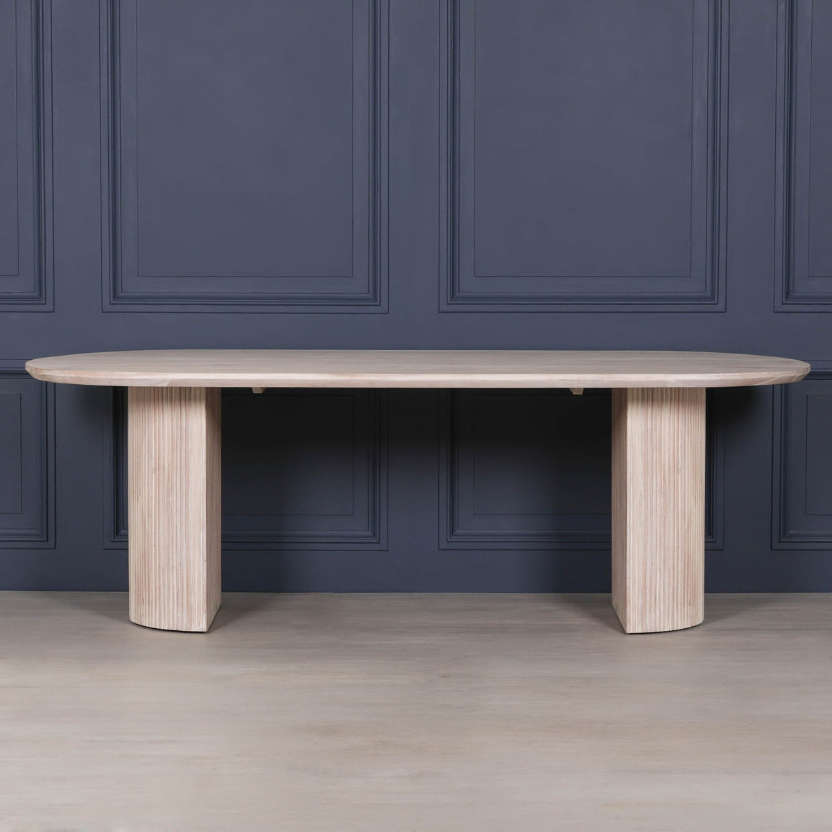 Blanche Acacia Fluted Oval Dining Table With 6 Louis Chairs
