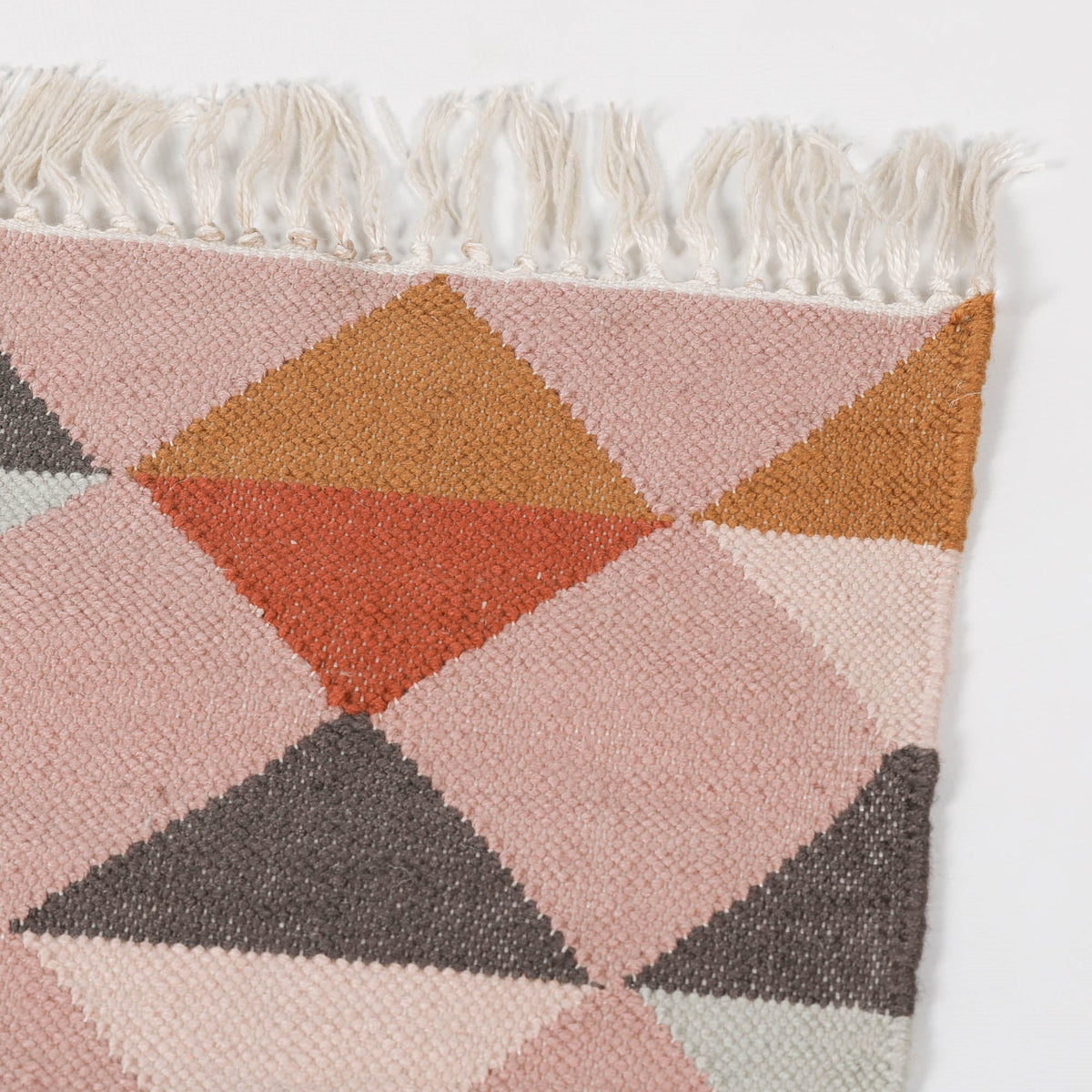 Diamond Design Multi Colour Rug 230x160cm