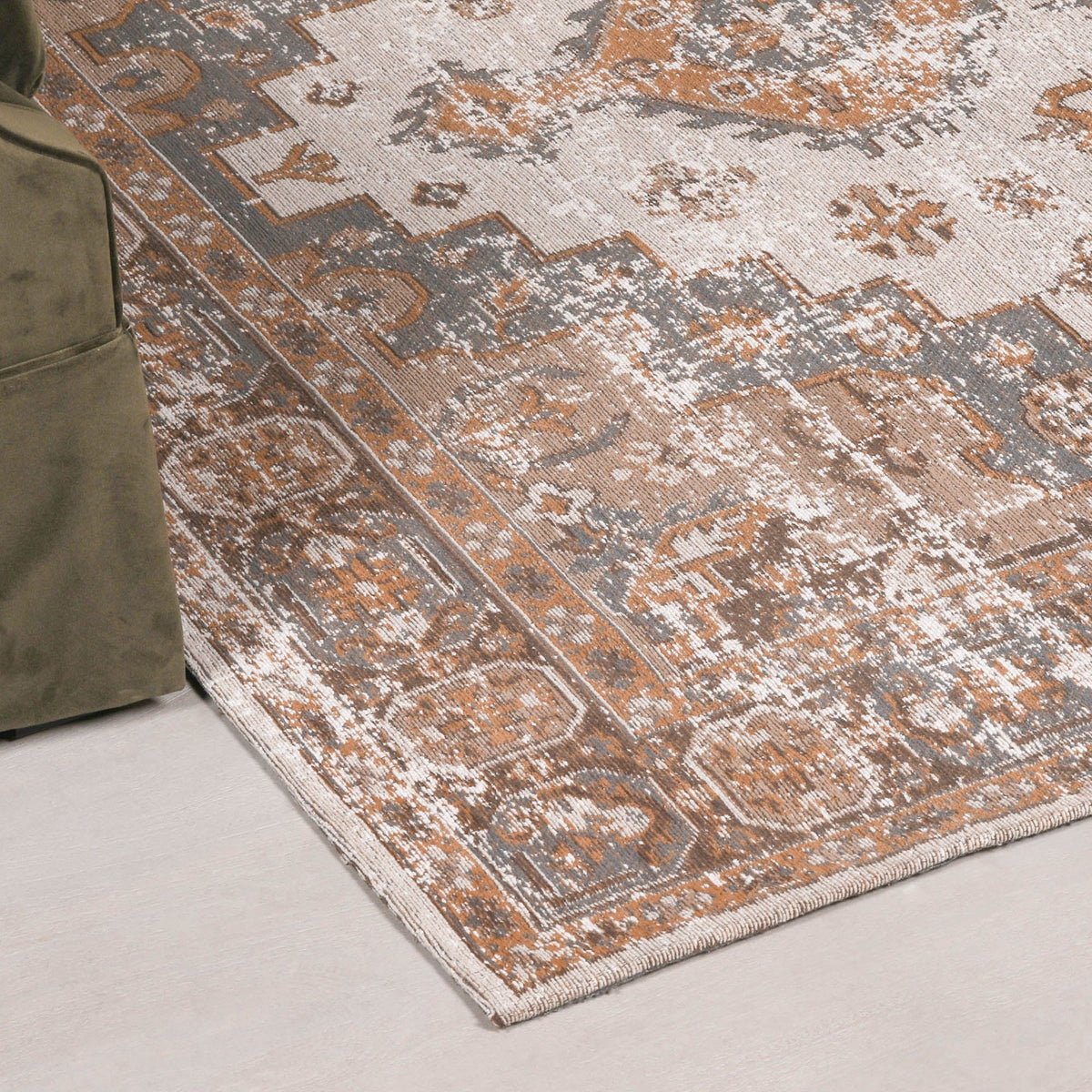 Brown Chenille Rug 230x160cm