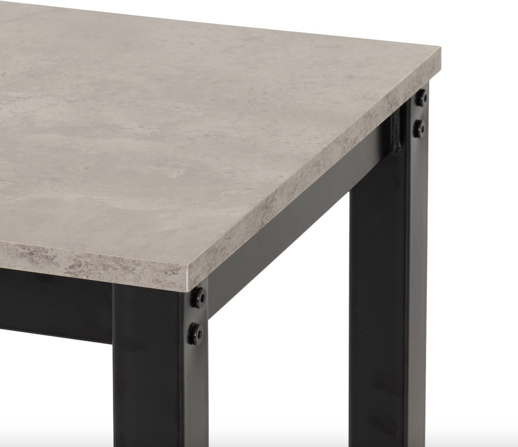 Breakfast Bar and Stools Set