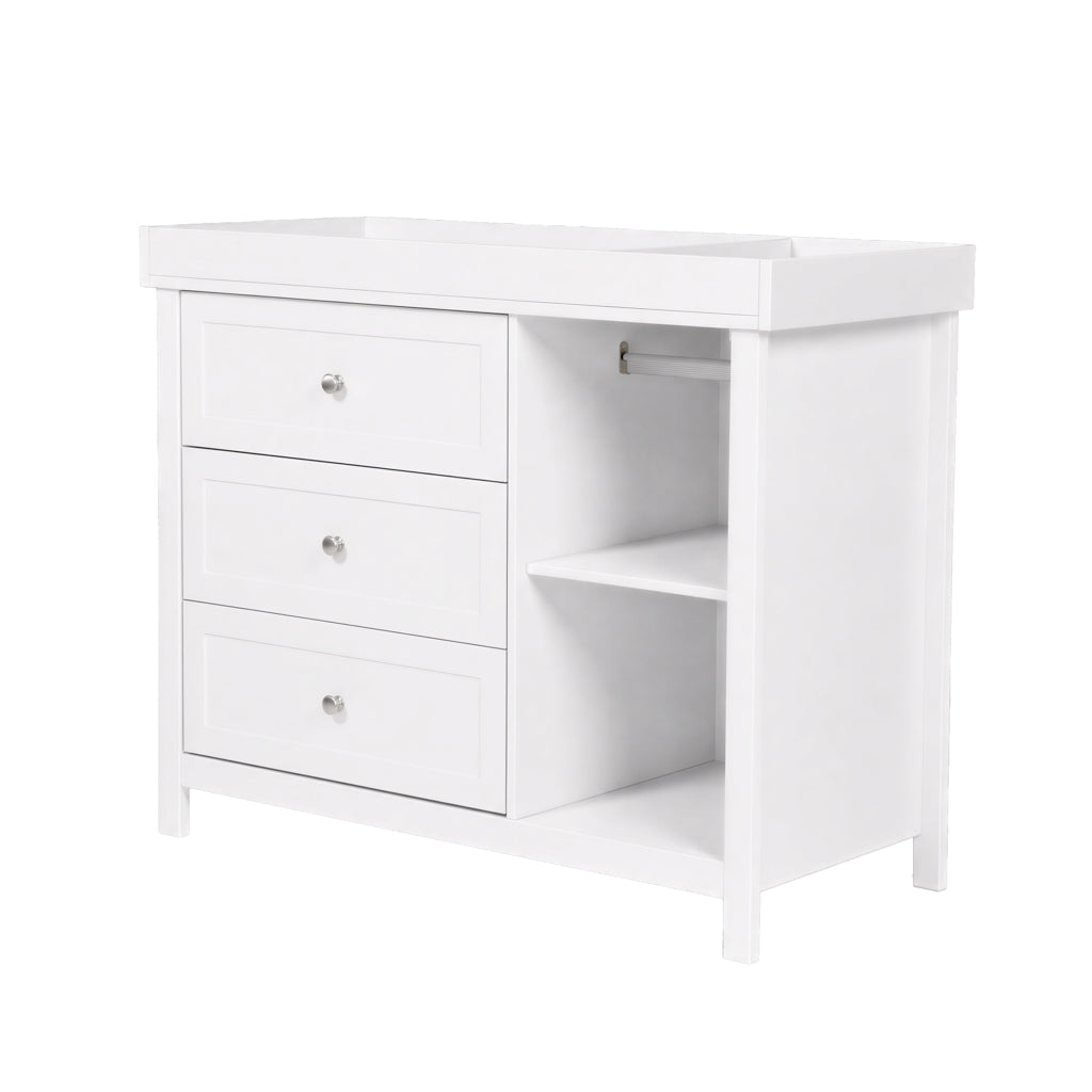 Wanderer Wide Changing Unit White